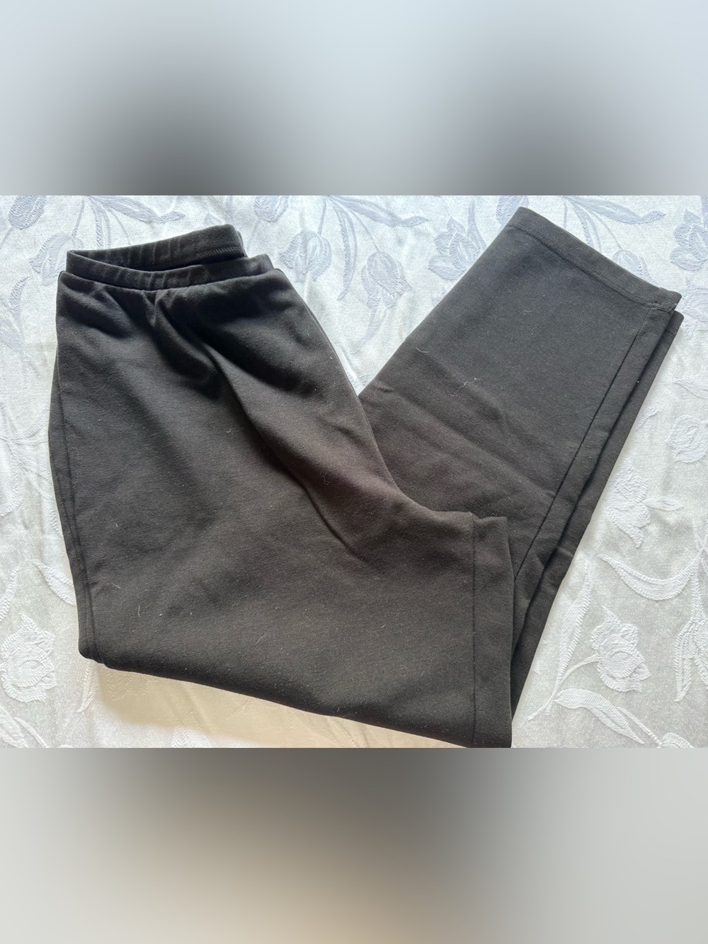 Avenue Pull on Black Pants